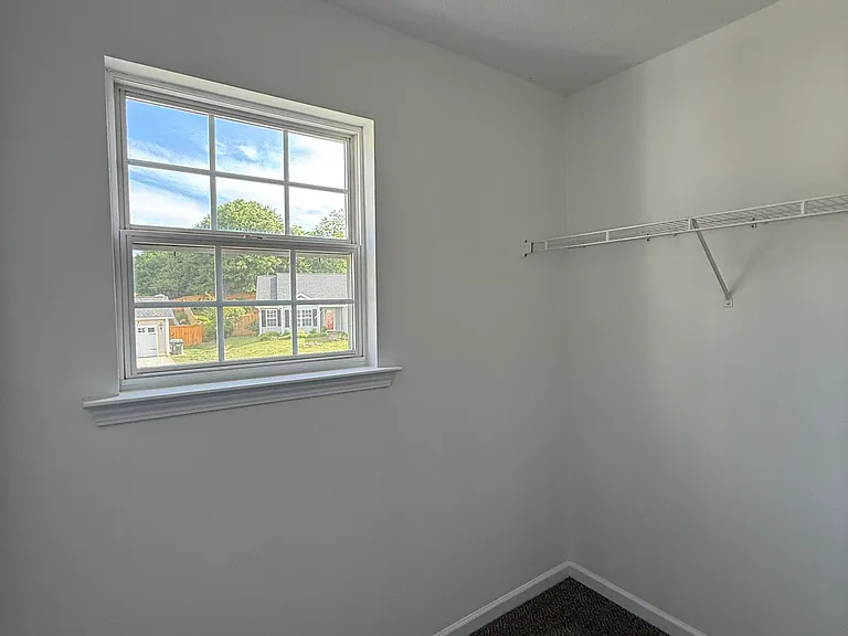 139 Kingscreek Dr — Photo 35