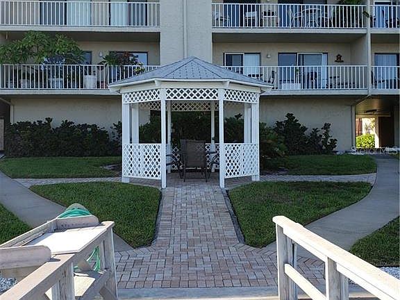 2nd image of 719 Pinellas Bayway #308