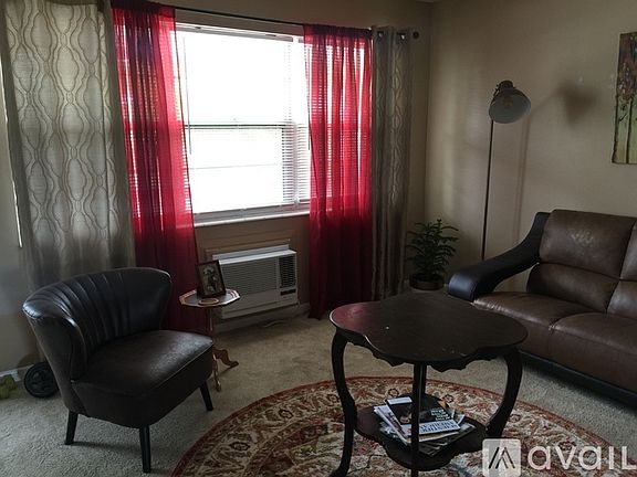 2nd image of 234 Northampton St #L