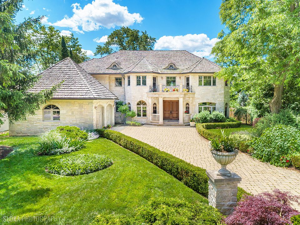 1st image of 1009 Kings Ln