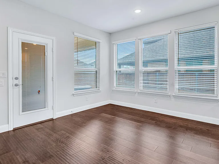 1228 Arrowwood Dr — Photo 11