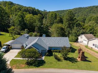 119 Dolly Cowart Ln, Otto, NC 28763