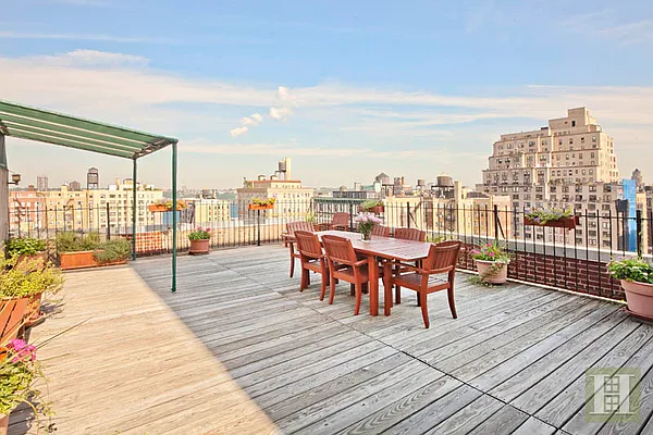 Sold by Halstead Real Estate | media 15