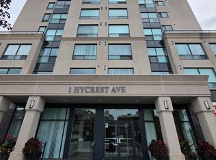 1 Hycrest Ave #101, Toronto, ON M2N6V8