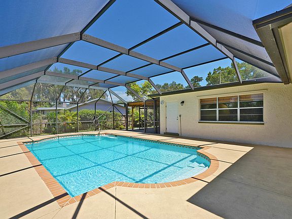 4th image of 1266 Royal Birkdale Cir