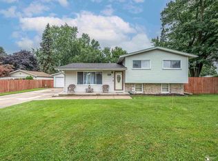 5021 Northfield Dr, Monroe, MI 48161
