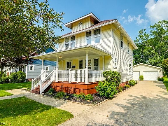 2nd image of 2112 Blenheim Ave