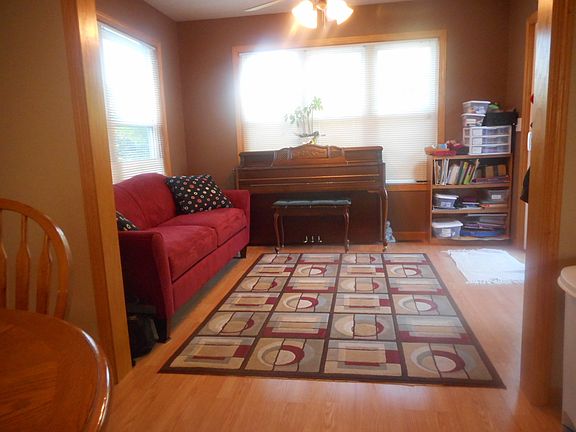 Sunroom- deck access