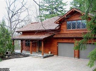 727 Wye Rd, Akron, OH 44333