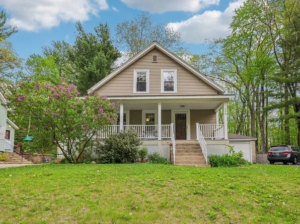 220 Olean St, Worcester, MA 01602