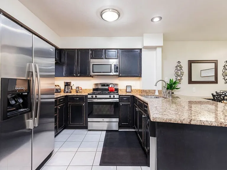 S Clover Spring Ln — Photo 11