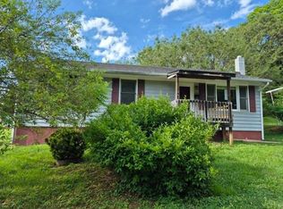 616 Liberty St, Bedford, VA 24523