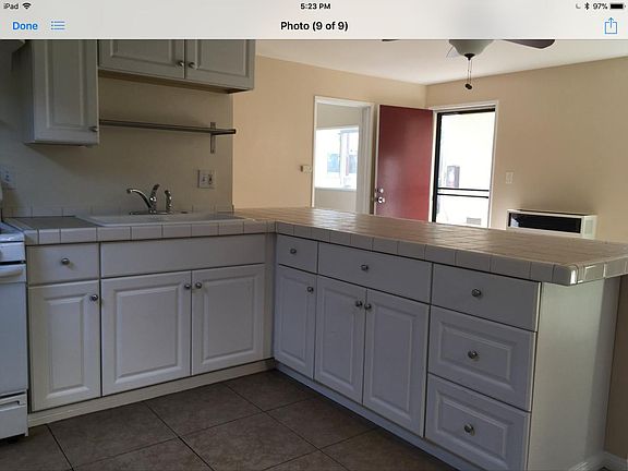 5th image of 398 Carroll Park E Lowr #