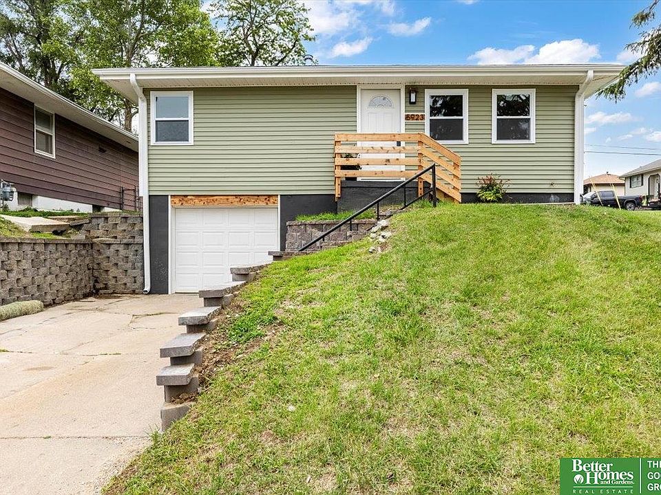 5923 S 50th St, Omaha, NE 68117 | Zillow