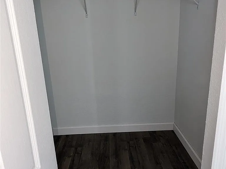 2551 SE 16th Ter #109 — Photo 12
