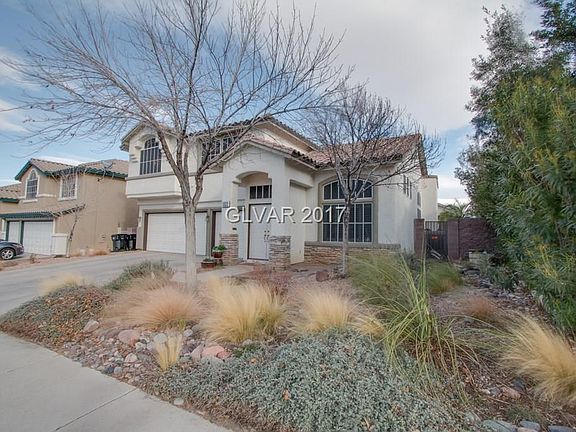 3rd image of 1032 Twin Berry Ct