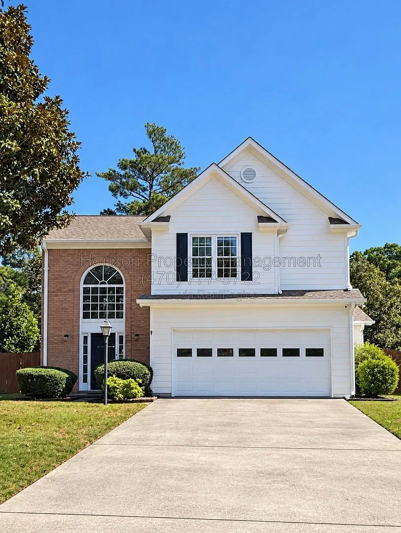 3 bed, 2.5 bath, 2057 sqft, $2,750 — Photo 1