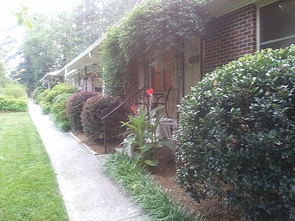 front of corner unit