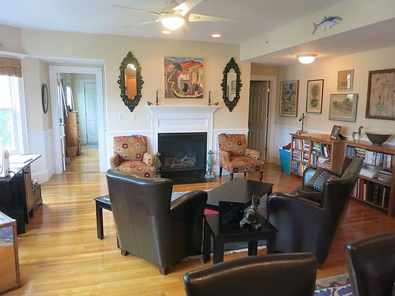 2nd image of 98 Woodstock St #3