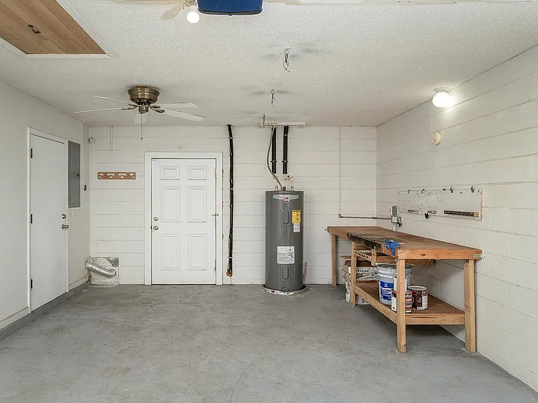 1040 Dorado Dr — Photo 32