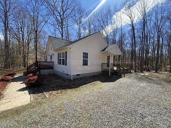 4th image of 211 Cedar Ridge Dr