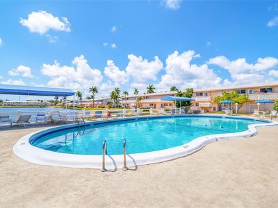 820 SW 11th Avenue #8B, Hallandale, FL, 33009