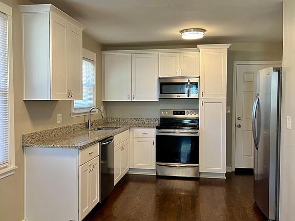 2nd image of 221 Elberta St