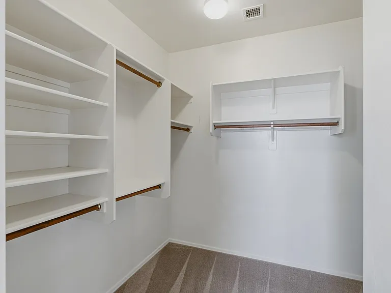 677 W Pizzicato Ln — Photo 13