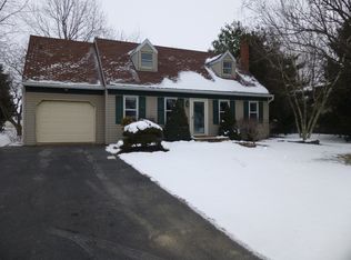 39 Allen Rd, Ephrata, PA 17522