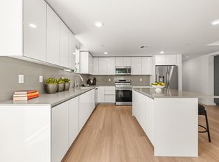 1759 N Gower St #301, Los Angeles, CA 90028