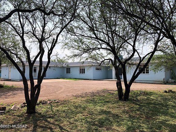 2nd image of 16 Redrock Dr