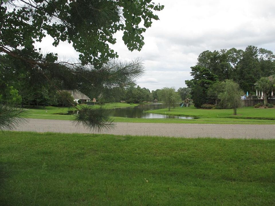2nd image of 37 Windermere Blvd
