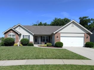 605 Courageous Ln, Wentzville, MO 63385