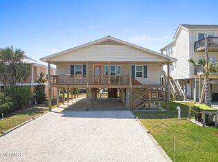 115 Charlotte St, Holden Beach, NC 28462