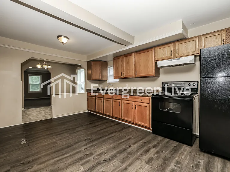 1513 Bauer Ave — Photo 8