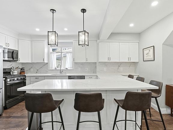 5th image of 287 Cherry St #1