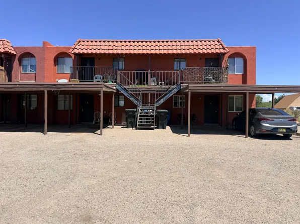 55-65 Darlene Rd SE, Rio Rancho, NM 87124
