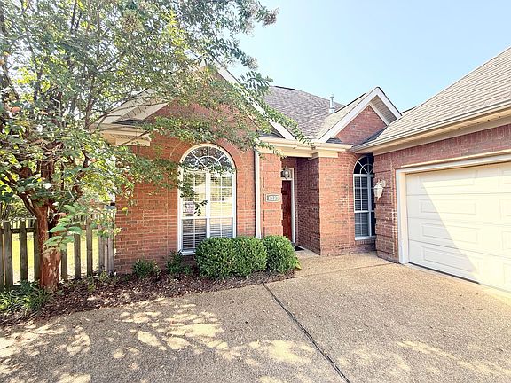 3rd image of 4237 Eagles Ridge Rd