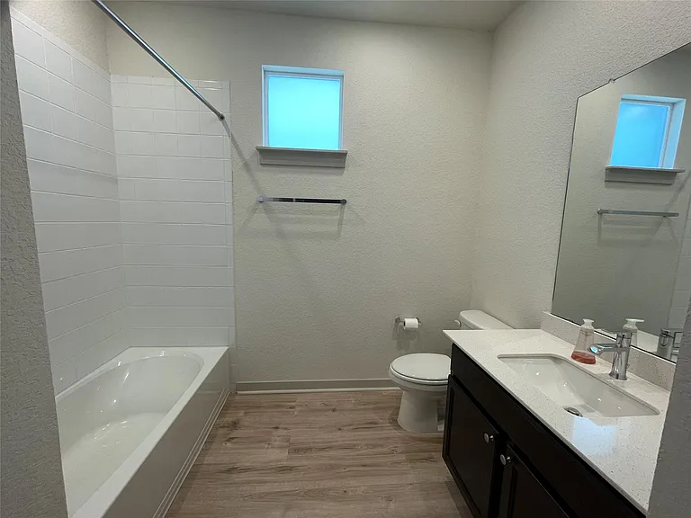 10713 Meris Ln — Photo 12