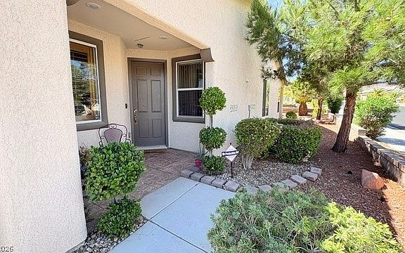 4th image of 5311 Progresso St