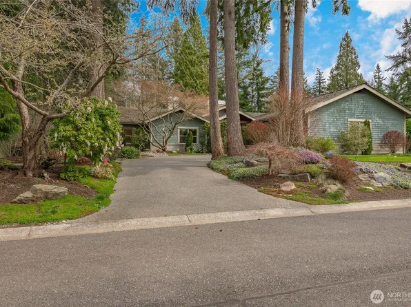 5550 Peregrine Way, Blaine, WA 98230