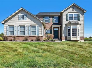 4527 Shadowstone Dr, Easton, PA 18040