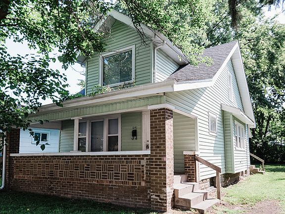 2nd image of 1041 King Ave