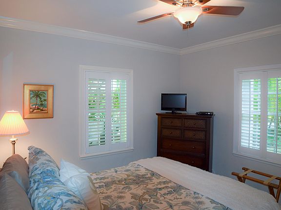 5th image of 808 South St #201