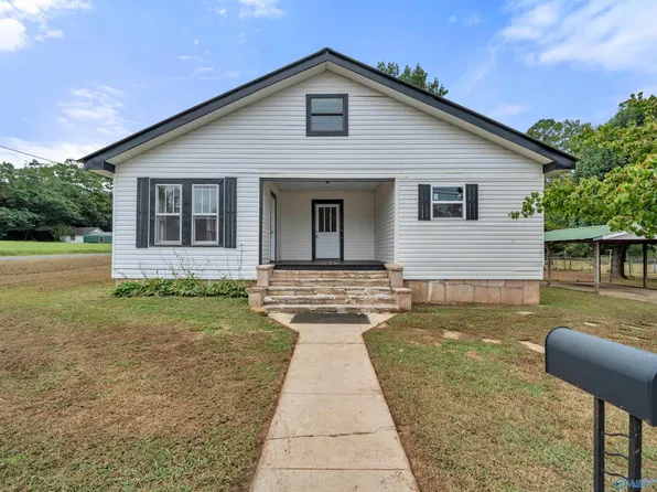 346 School St, Valley Head, AL 35989