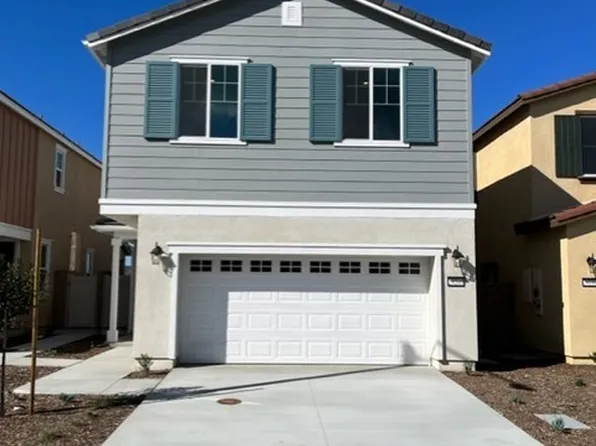 29205 Santa Fe Springs Ct, Winchester, CA 92596