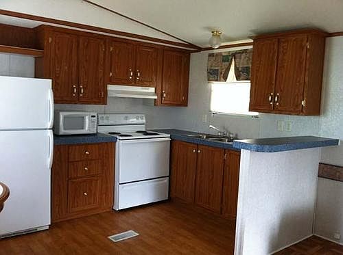 3rd image of 252 County Road 329