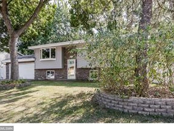3rd image of 814 38th Ave