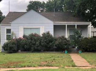 1203 Elm St, Perry, OK 73077