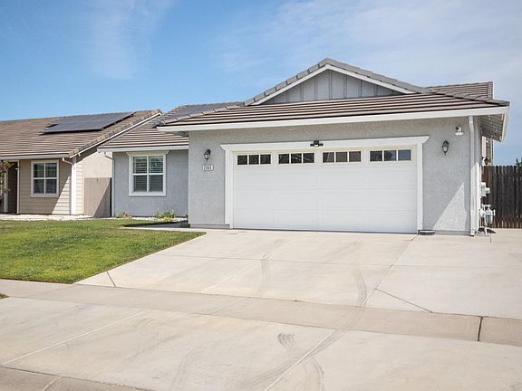 2nd image of 2065 River Wood Dr